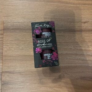 Kiss of Darkness Lip Duo - Chocolate Strawberry